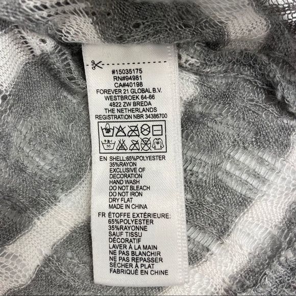 Forever 21 grey and white pointelle knit -M - Picture 7 of 11